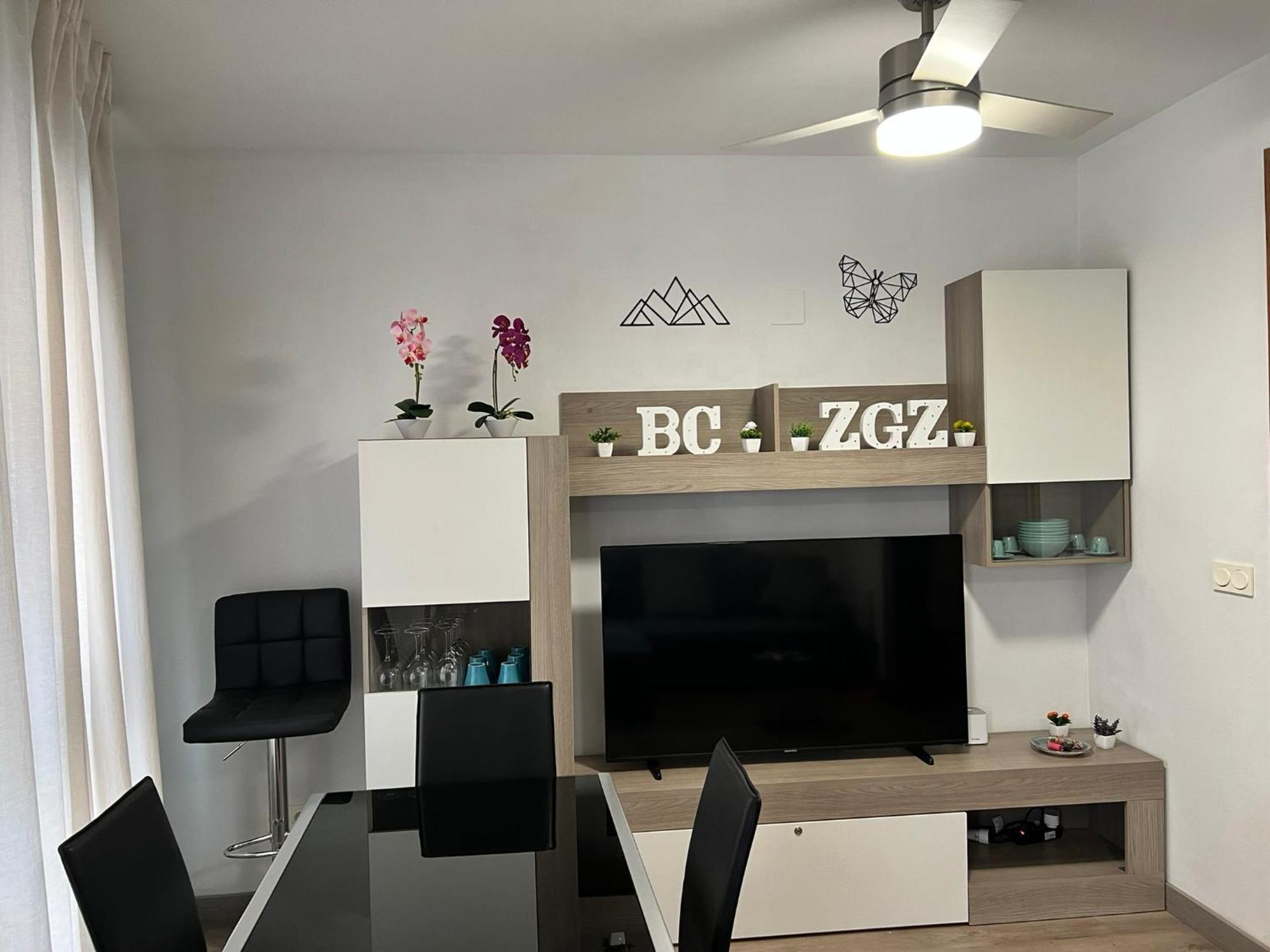 Appartamento El Bc Zaragoza - Aljaferia Esterno foto